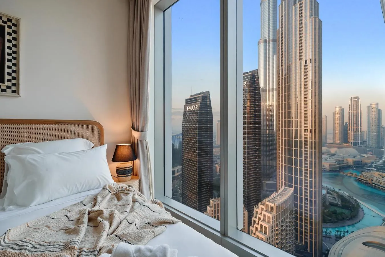 Dayf-Oli 3 Plus 1 Bedroom Stunning Full Fountain And Burj View Dubai Apartment